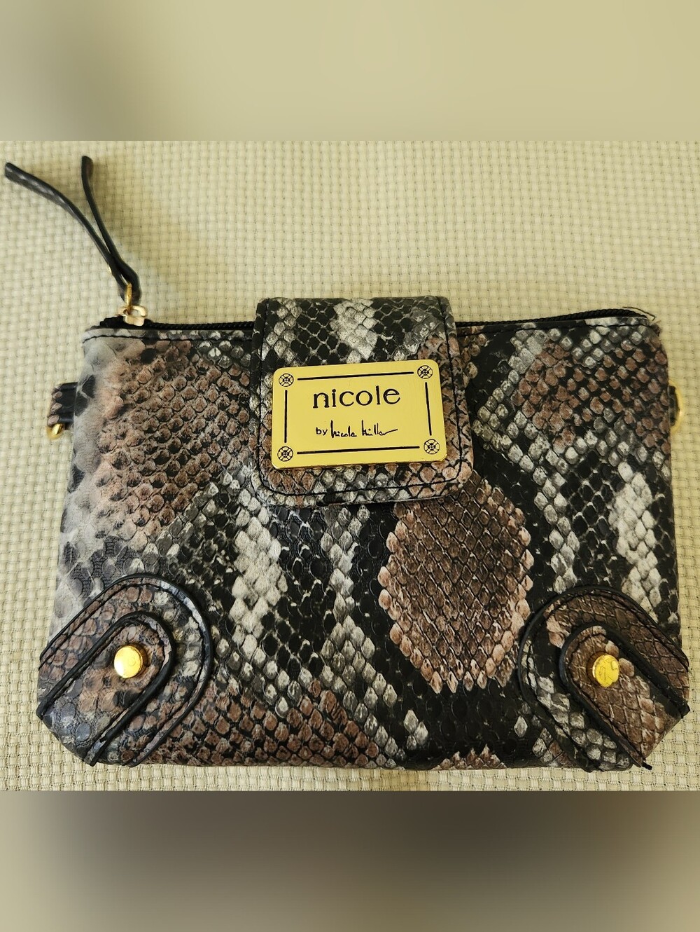 Nicole by Nicole Miller Faux Snakeskin Python Mini Crossbody Wallet Purse Bag - Picture 6 of 16